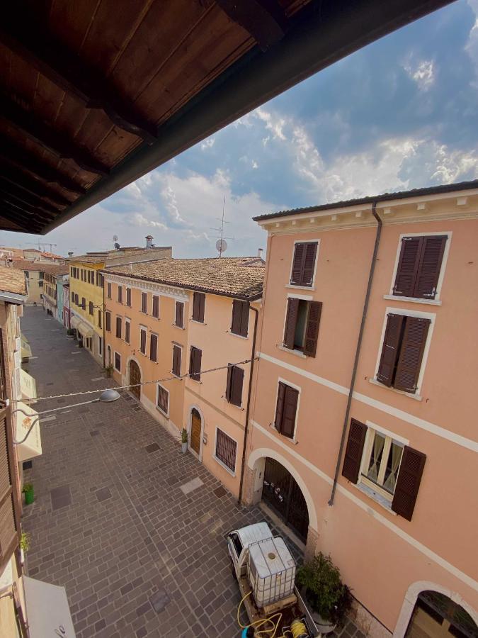 Appartement Antico Borgo à Desenzano del Garda Extérieur photo