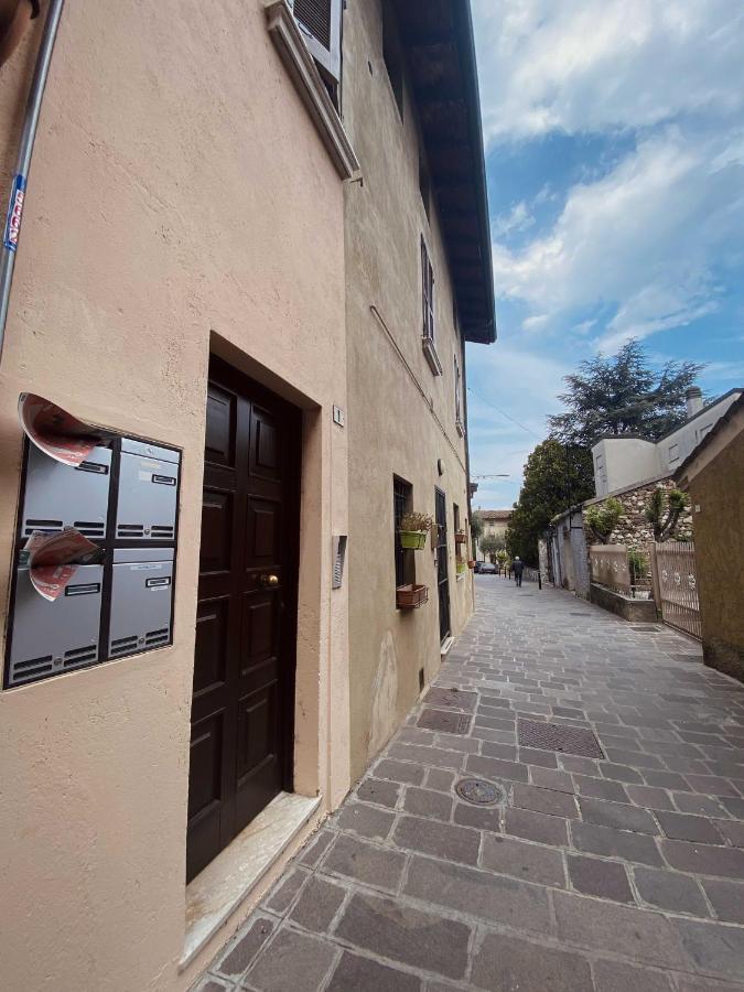 Appartement Antico Borgo à Desenzano del Garda Extérieur photo