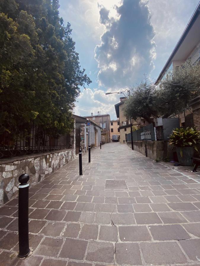 Appartement Antico Borgo à Desenzano del Garda Extérieur photo